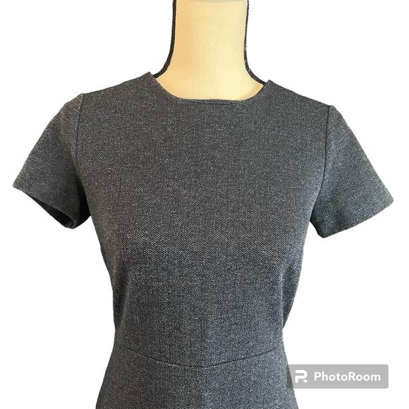 Banana Republic Factory | Navy Herringbone Back Zip Cap Sleeve Career Dress Sz 4 - Picture 2 of 5